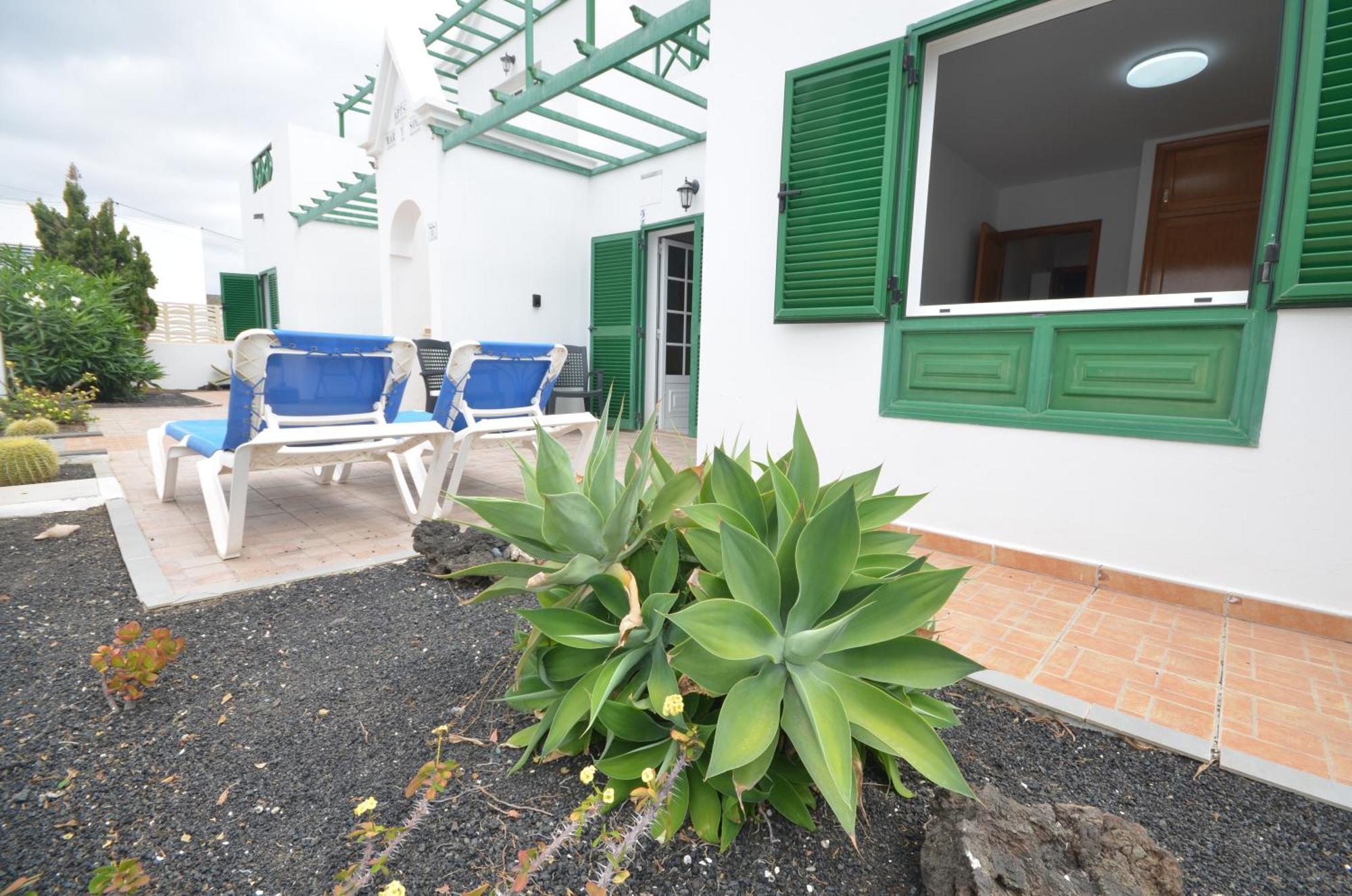 Marysol 1 Apartment With Terrace Close To The Sea Punta Mujeres Exterior foto